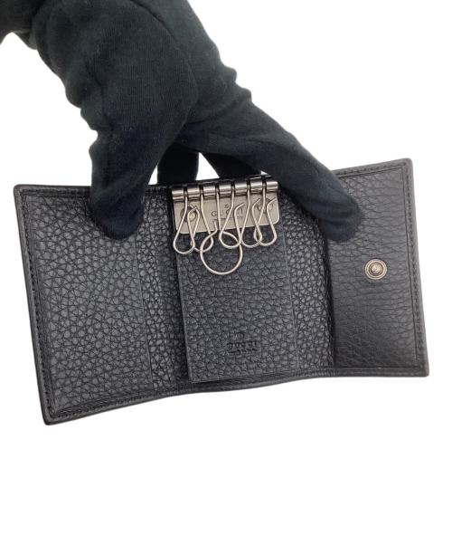 GUCCI（グッチ）GUCCI (グッチ) キーケース ブラックの古着・服飾アイテム