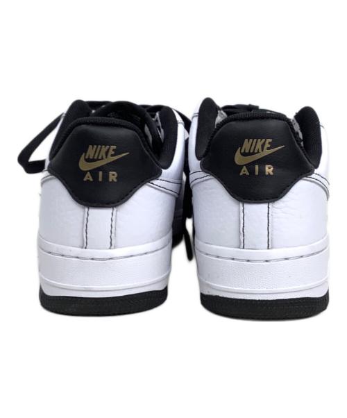 NIKE（ナイキ）NIKE (ナイキ) W AIR FORCE 1 '07 MINI JEWEL ホワイト×ブラック サイズ:23.5cmの古着・服飾アイテム