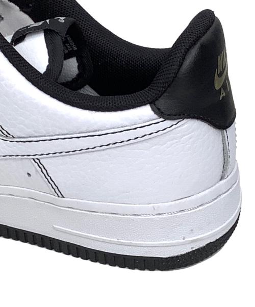 NIKE（ナイキ）NIKE (ナイキ) W AIR FORCE 1 '07 MINI JEWEL ホワイト×ブラック サイズ:23.5cmの古着・服飾アイテム