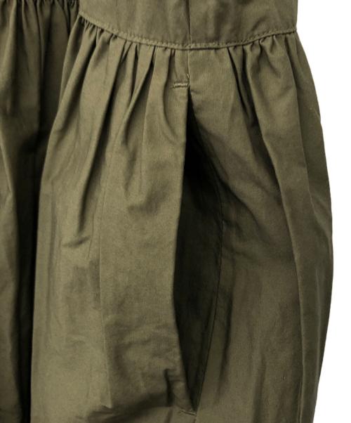 universal tissu（ユニバーサルティシュ）universal tissu (ユニバーサルティシュ) ノースリーブワンピース オリーブ サイズ:不明の古着・服飾アイテム