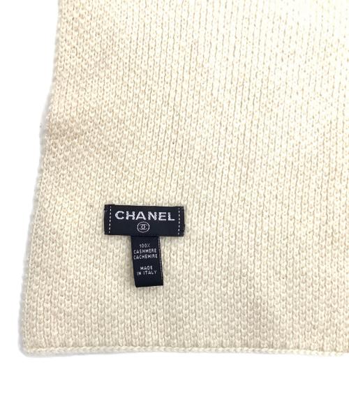 CHANEL（シャネル）CHANEL (シャネル) マフラー アイボリーの古着・服飾アイテム