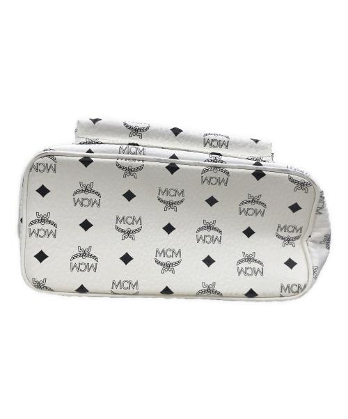 MCM（エムシーエム）MCM (エムシーエム) リュック ホワイトの古着・服飾アイテム