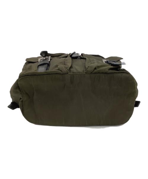 PRADA（プラダ）PRADA (プラダ) ナイロンリュック オリーブの古着・服飾アイテム
