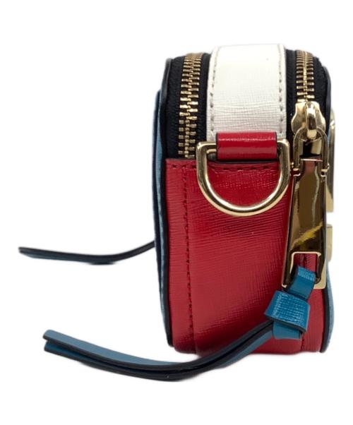 MARC JACOBS（マークジェイコブズ）MARC JACOBS (マークジェイコブズ) ザ スナップショット ブルー×レッドの古着・服飾アイテム