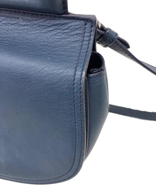 J&M DAVIDSON（ジェイ＆エム デヴィッドソン）J&M DAVIDSON (ジェイ＆エム デヴィッドソン) ショルダーバッグ ネイビーの古着・服飾アイテム