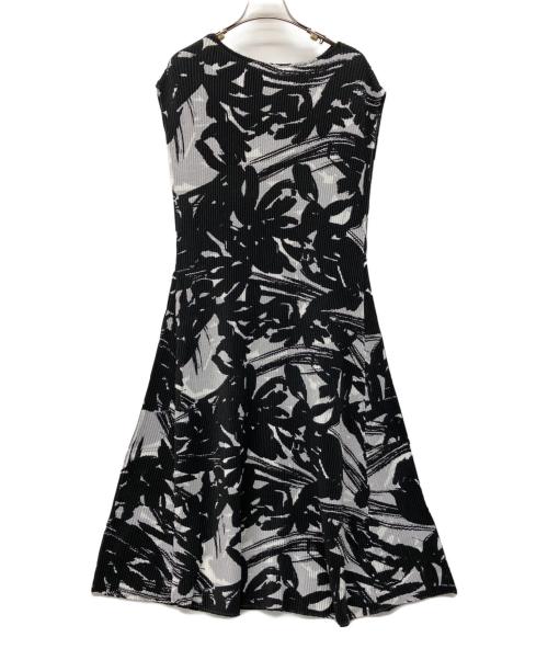 SPECCHIO（スペッチオ）SPECCHIO (スペッチオ) プリーツワンピース ブラック サイズ:40の古着・服飾アイテム