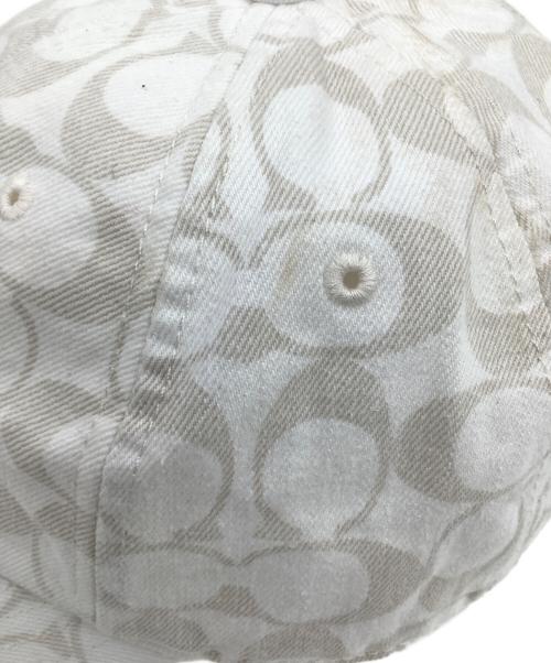 COACH（コーチ）COACH (コーチ) キャップ ホワイト×ベージュ サイズ:54-58の古着・服飾アイテム