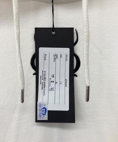 絡繰魂（カラクリタマシイ）絡繰魂 (カラクリタマシイ) プルオーバーパーカー ホワイト サイズ:XL 未使用品の古着・服飾アイテム