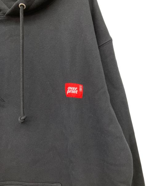 overprint（オーバープリント）overprint (オーバープリント) プルオーバーパーカー ブラック サイズ:XL 未使用品の古着・服飾アイテム