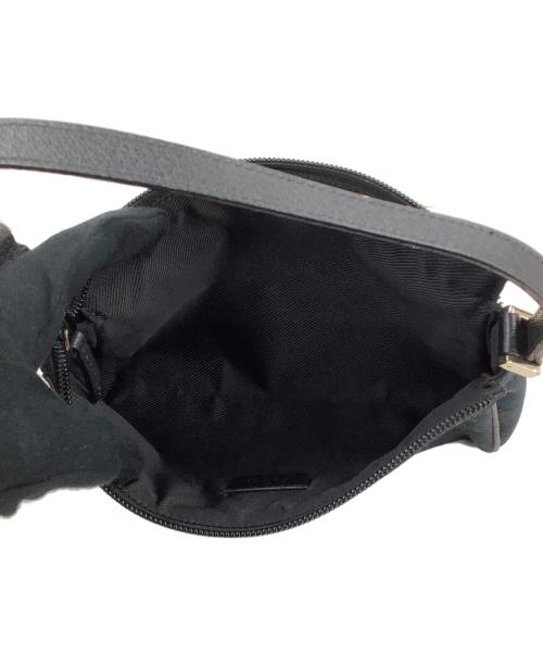 GUCCI（グッチ）GUCCI (グッチ) アクセサリーポーチ ブラックの古着・服飾アイテム