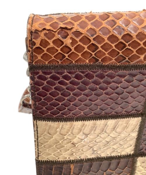 MIU MIU（ミュウミュウ）MIU MIU (ミュウミュウ) ショルダーバッグ ブラウンの古着・服飾アイテム