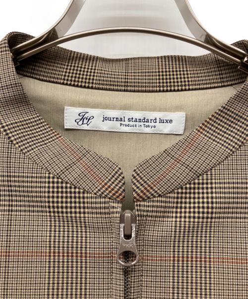 journal standard luxe（ジャーナルスタンダード ラックス）JOURNAL STANDARD LUXE (ジャーナルスタンダード ラックス) TRチェック Zipブルゾン ベージュ サイズ:不明の古着・服飾アイテム