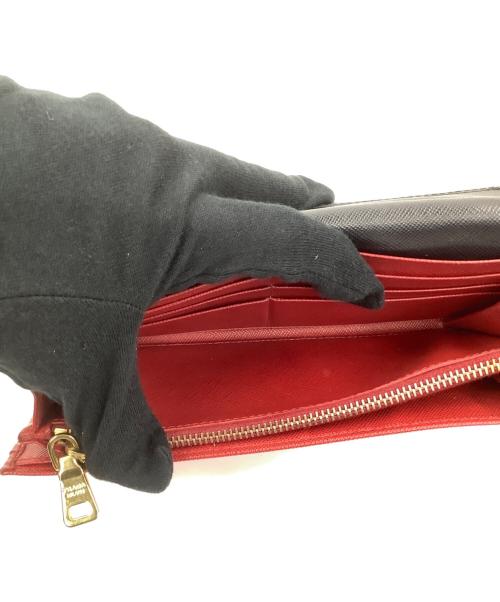 PRADA（プラダ）PRADA (プラダ) 長財布 ブラック×レッドの古着・服飾アイテム