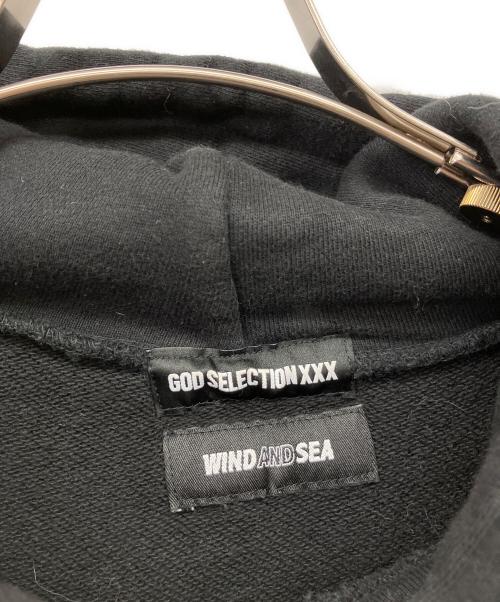 WIND AND SEA（ウィンダンシー）WIND AND SEA (ウィンダンシー) GOD SELECTION XXX (ゴッドセレクショントリプルエックス) プルオーバーパーカー ブラック サイズ:Mの古着・服飾アイテム