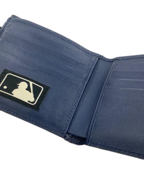 GUCCI（グッチ）GUCCI (グッチ) NEW YORK YANKEES (ニューヨークヤンキース) グッチシマ　2つ折り札入れ ネイビーの古着・服飾アイテム