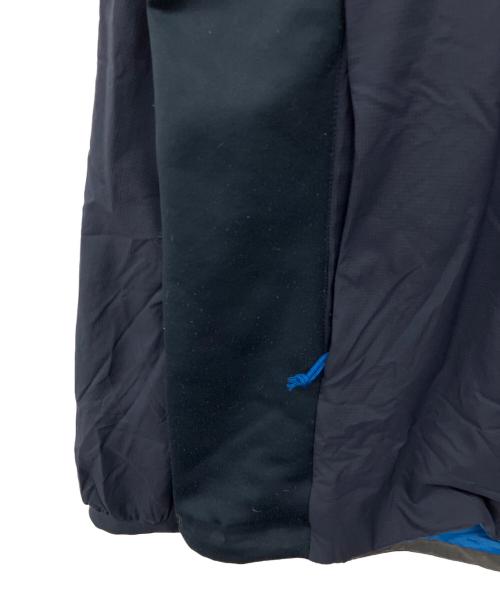 ARC'TERYX（アークテリクス）ARC'TERYX (アークテリクス) ATOM LT HOODY ネイビー サイズ:Mの古着・服飾アイテム
