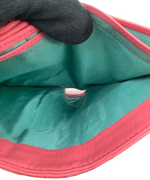 Jocomomola（ホコモモラ）Jocomomola (ホコモモラ) 2つ折り財布 ピンクの古着・服飾アイテム
