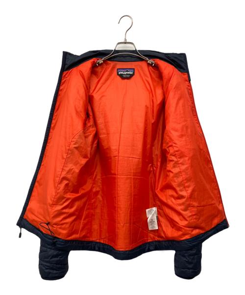 Patagonia（パタゴニア）Patagonia (パタゴニア) NANO PUFF JACKET ネイビー×オレンジ サイズ:Sの古着・服飾アイテム