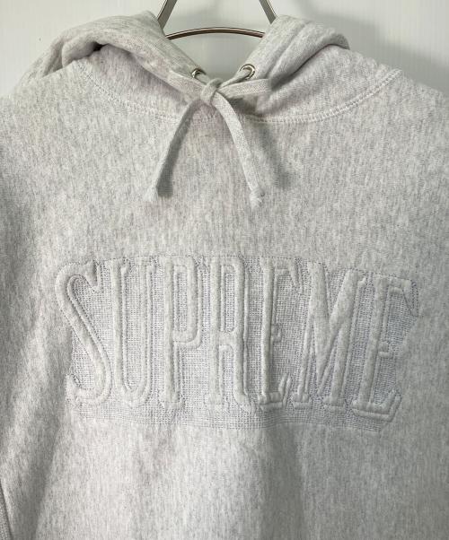 SUPREME（シュプリーム）SUPREME (シュプリーム) プルオーバーパーカー グレー サイズ:不明の古着・服飾アイテム