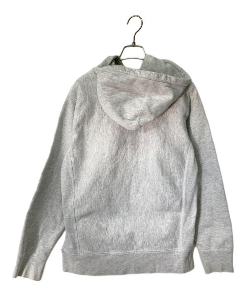 SUPREME（シュプリーム）SUPREME (シュプリーム) プルオーバーパーカー グレー サイズ:不明の古着・服飾アイテム
