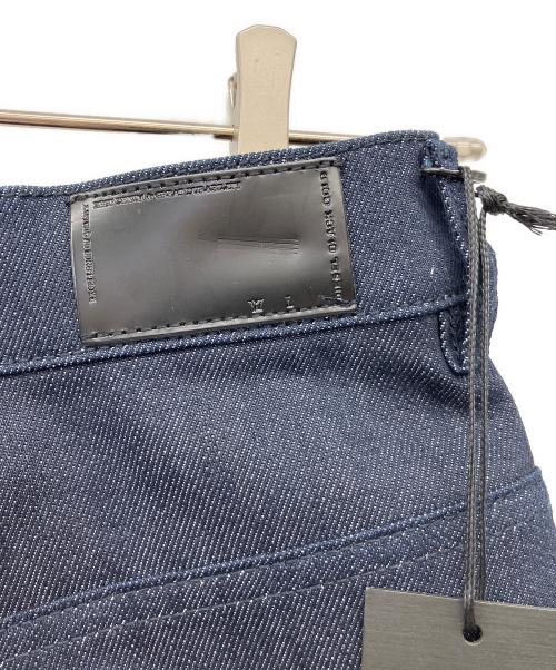 DIESEL Black Gold（ディーゼル ブラック ゴールド）DIESEL BLACK GOLD (ディーゼル ブラック ゴールド) デニムパンツ インディゴ サイズ:76cm(W30) 未使用品の古着・服飾アイテム