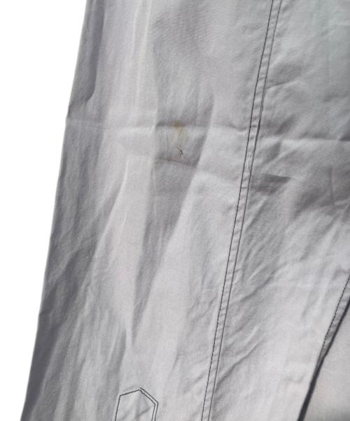 COMME des GARCONS HOMME PLUS（コムデギャルソンオムプリュス）COMME des GARCONS HOMME PLUS (コムデギャルソンオムプリュス) フリルカラー装飾デザインL/S AD2011 デカダンス期 グレー サイズ:Sの古着・服飾アイテム