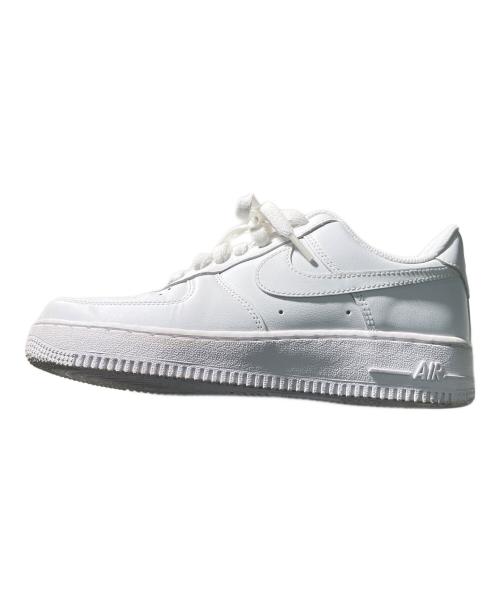 NIKE（ナイキ）NIKE (ナイキ) ローカットスニーカー ホワイト サイズ:25cmの古着・服飾アイテム