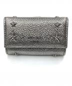 JIMMY CHOOジミーチュウ）の古着「NEPTUNE UUR　キーケース」｜シルバー