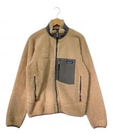 Patagonia（パタゴニア）の古着「CLASSIC RETRO-X JACKET」｜ベージュ