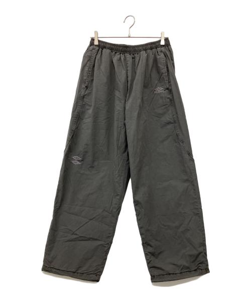 OPENING act（オープニングアクト）OPENING ACT (オープニングアクト) UMBRO (アンブロ) ジョガーパンツ グレー サイズ:S 未使用品の古着・服飾アイテム