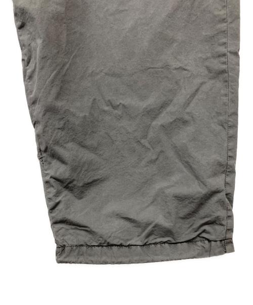 OPENING act（オープニングアクト）OPENING ACT (オープニングアクト) UMBRO (アンブロ) ジョガーパンツ グレー サイズ:S 未使用品の古着・服飾アイテム