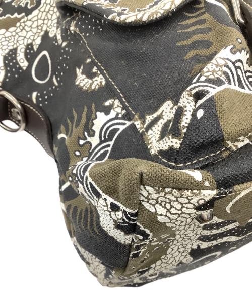 Vivienne Westwood（ヴィヴィアンウエストウッド）Vivienne Westwood (ヴィヴィアンウエストウッド) 2WAYバッグ カーキの古着・服飾アイテム
