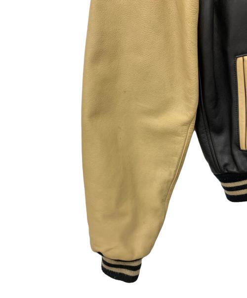 HARLEY-DAVIDSON（ハーレーダビッドソン）HARLEY-DAVIDSON (ハーレーダビッドソン) HARLEY-DAVIDSON　スタジャン ブラック×ベージュ サイズ:XLの古着・服飾アイテム