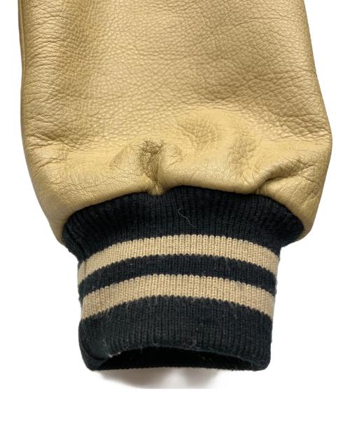 HARLEY-DAVIDSON（ハーレーダビッドソン）HARLEY-DAVIDSON (ハーレーダビッドソン) HARLEY-DAVIDSON　スタジャン ブラック×ベージュ サイズ:XLの古着・服飾アイテム