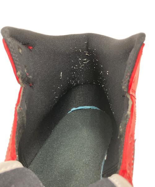 NIKE（ナイキ）NIKE (ナイキ) NIKE AIR JORDAN 1 MID ”CHICAGO BLACK TOE” レッド×ブラック サイズ:28cmの古着・服飾アイテム