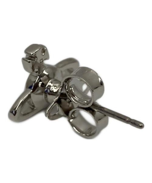 Vivienne Westwood（ヴィヴィアンウエストウッド）Vivienne Westwood (ヴィヴィアンウエストウッド) NANO SOLITAIRE ピアス シルバーカラーの古着・服飾アイテム