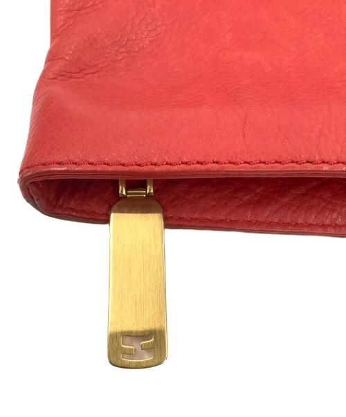 FENDI（フェンディ）FENDI (フェンディ) Leather Foldover Clutch Bag レッド×ブラウンの古着・服飾アイテム