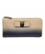 Salvatore Ferragamoサルヴァトーレ フェラガモ）の古着「L字ファスナー長財布」｜グラデーション