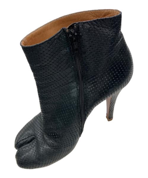 Maison Margiela（メゾンマルジェラ）Maison Margiela (メゾンマルジェラ) パンチングヒールブーティ ブラック サイズ:37の古着・服飾アイテム
