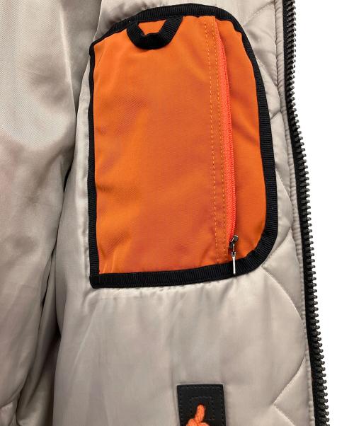 AVIREX（アヴィレックス）AVIREX (アヴィレックス) N-3B フライトジャケット オレンジ サイズ:Mの古着・服飾アイテム