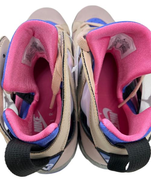 NIKE（ナイキ）NIKE (ナイキ) スニーカー ベージュ×ピンク サイズ:25.5㎝ 未使用品の古着・服飾アイテム