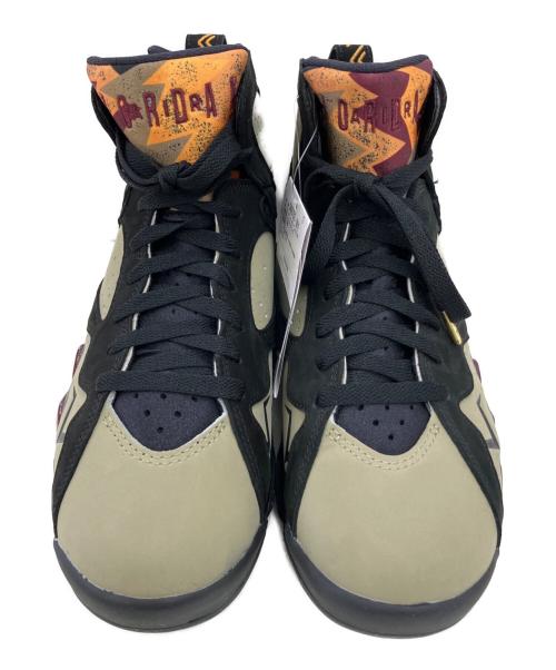 NIKE（ナイキ）NIKE (ナイキ) AIR JORDAN 7 RETRO ブラック×ベージュ サイズ:25.5 未使用品の古着・服飾アイテム