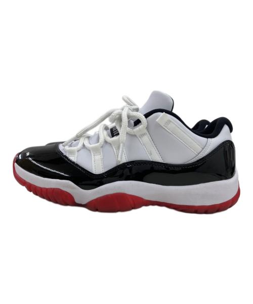 NIKE（ナイキ）NIKE (ナイキ) AIR JORDAN 11 RETRO LOW ブラック×ホワイト サイズ:25の古着・服飾アイテム