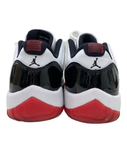NIKE（ナイキ）NIKE (ナイキ) AIR JORDAN 11 RETRO LOW ブラック×ホワイト サイズ:25の古着・服飾アイテム