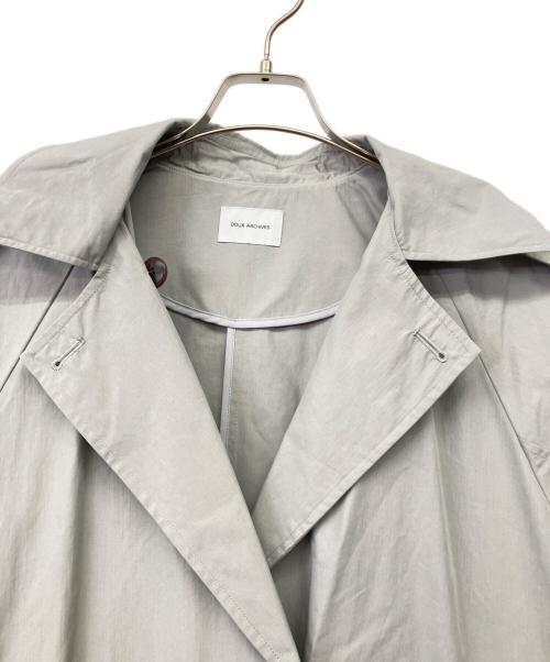 DOUX archives（ドゥアルシーヴ）DOUX archives (ドゥアルシーヴ) トレンチコート グレー サイズ:FREE 未使用品の古着・服飾アイテム