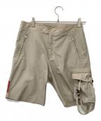 PRADAプラダ）の古着「2WAYポケット＆ポーチ脱着カーゴショーツ」｜ベージュ
