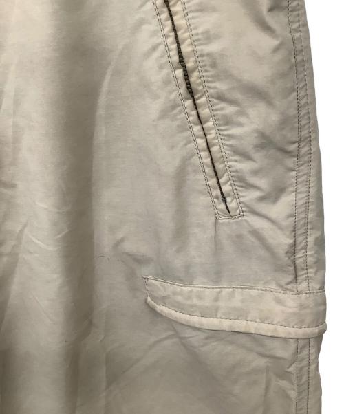 PRADA（プラダ）PRADA (プラダ) 2WAYポケット＆ポーチ脱着カーゴショーツ ベージュ サイズ:46（ML)の古着・服飾アイテム