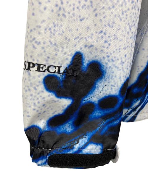 SPECIAL GUEST K.K.（スペシャルゲスト）SPECIAL GUEST K.K. (スペシャルゲスト) DRAGON SHELL JACKET(WHITE) ホワイト×ブルー サイズ:XLの古着・服飾アイテム