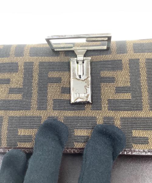 FENDI（フェンディ）FENDI (フェンディ) ズッカ　3つ折り財布 ブラウンの古着・服飾アイテム