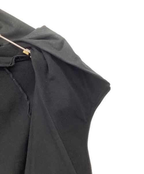 JULIUS（ユリウス）JULIUS (ユリウス) GEOMETRIC COATED ZIP UP HOODIE ブラック サイズ:1の古着・服飾アイテム